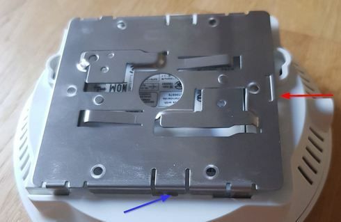 f7ca49bdcea44309b989b1263327d58f_RackMultipart20180808-78658-1c0ogic-DemontageHalterungII_inline.jpg f7ca49bdcea44309b989b1263327d58f_RackMultipart20180808-78658-1c0ogic-DemontageHalterungII_inline.jpg